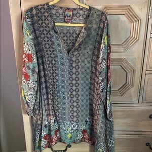 Johnny Was Printed Boho V-Neck Tunic in Teal, Rust, Black